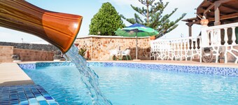 Vacation Home "La Casona" with Private Terraces, Shared Pool & Wi-Fi