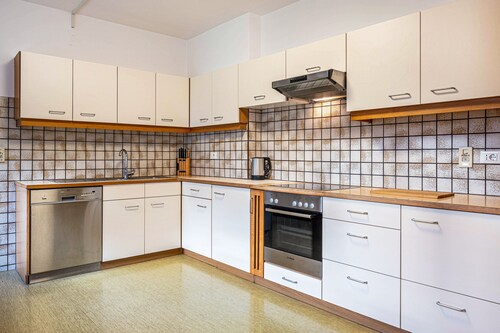 Apartment "Villa Pinie" with Private Garden, Private Terrace & Wi-Fi