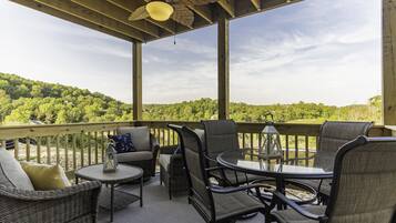 Condo, 3 Bedrooms | Balcony