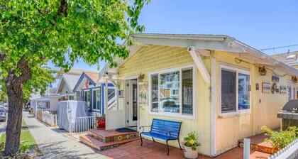 346S: Avalon home on the 'flats', Open floorplan, 2 Blocks to Beach