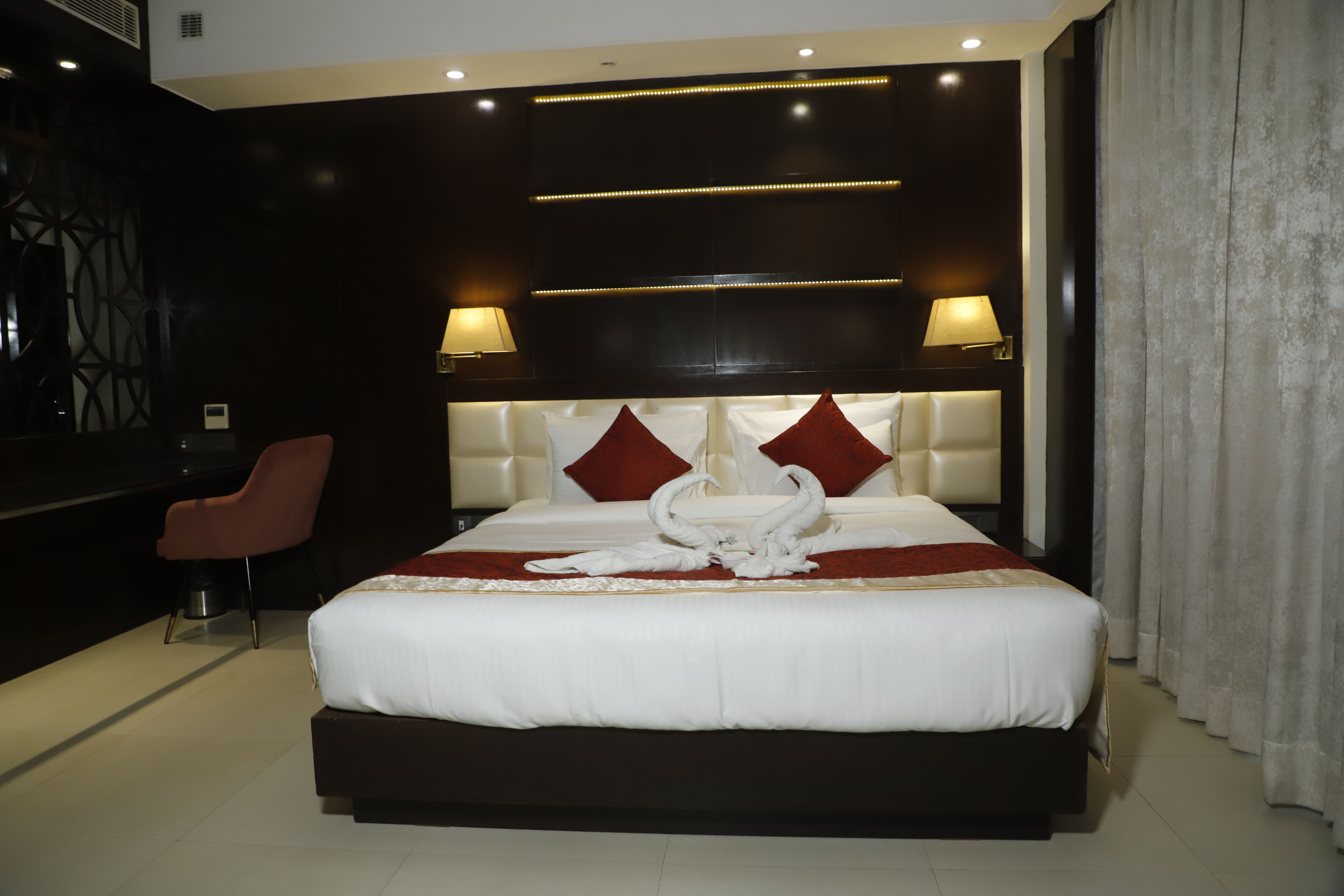 Photo - Via Chattarpur Enclave - Opposite Tivoli Garden