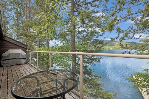 Waterfront, Whitefish Lake Condo, 2CU
