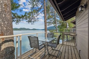 Outdoor dining - Waterfront, Whitefish Lake Condo, 3A! (Whitefish)