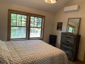 2 habitaciones, tabla de planchar con plancha y wifi gratis 