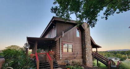 20% OFF Lake View Retreat- Lake & Mountain View, Hot Tub, Fire Pit, Porch Swing