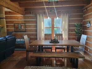 Dining - 20% OFF Lake View Retreat- Lake & Mountain View, Hot Tub, Fire Pit, Porch Swing (Dandridge)
