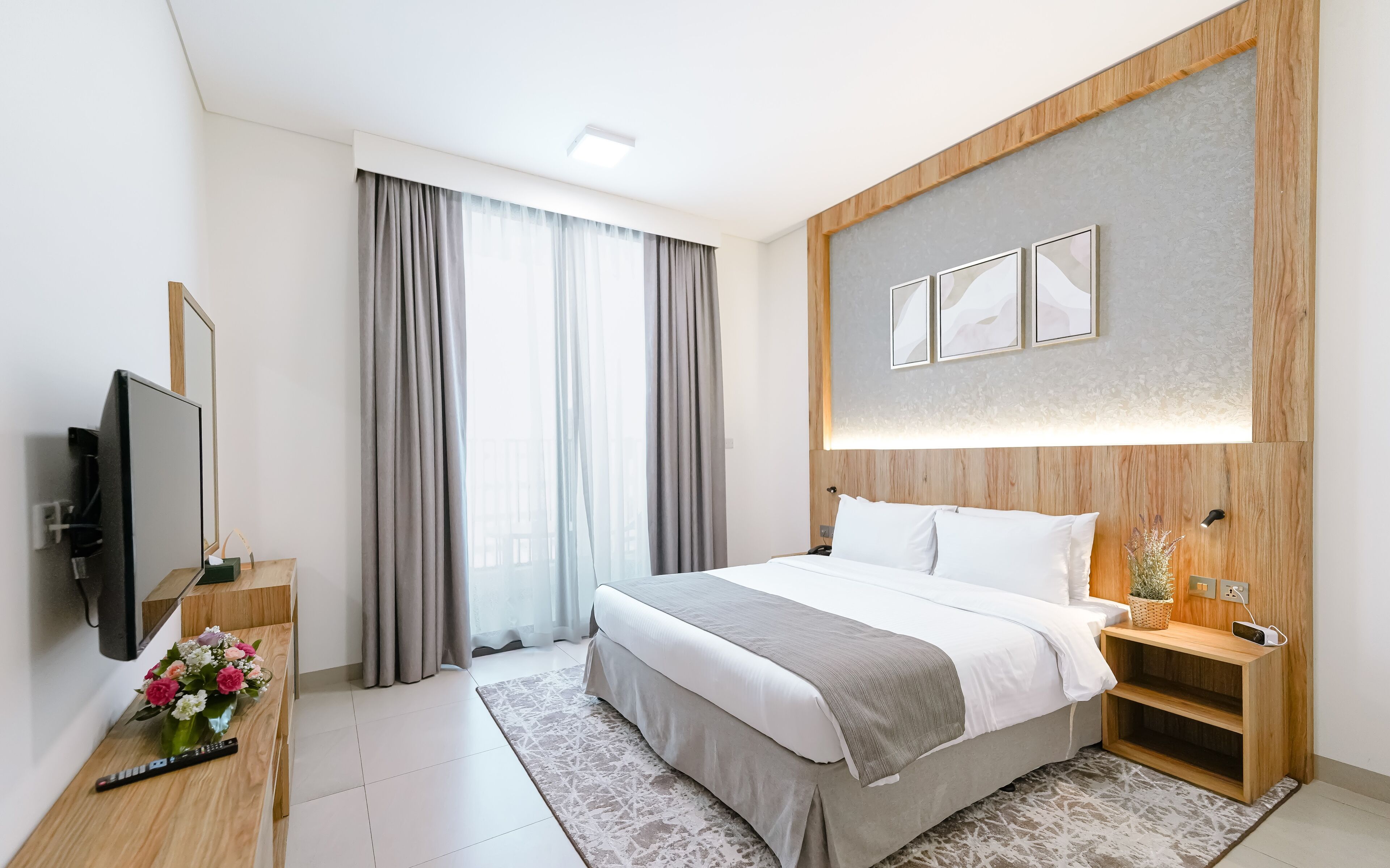 Minibar, desk, laptop workspace, blackout curtains