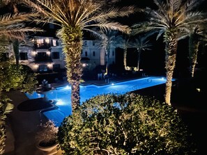 Outdoor pool, a heated pool - Prestigious golf community condo (St. Augustine)