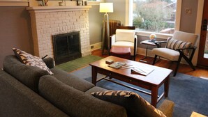 TV, computer monitors, printers - Spot On The Hill (Seattle)