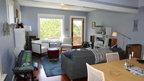 TV, computer monitors, printers - Spot On The Hill (Seattle)