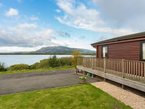 Loch Side Lodge 8 by Interhome