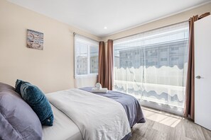 4 عدّة غرف نوم وواي فاي