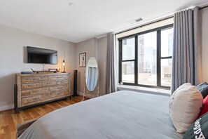 1 bedroom, iron/ironing board, free WiFi, bed sheets