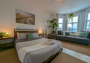 2 soveværelser, strygejern/strygebræt, weekendseng, Wi-Fi