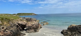 Peninsula Cottage near Stornoway/Pet friendly