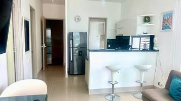 Apartment | Living area | 50-inch LED TV with digital channels, TV