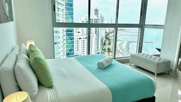 Apartment | Egyptian cotton sheets, premium bedding, pillowtop beds