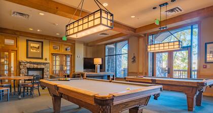 Remodeled modern ski-in/ ski-out condo in Keystone, 1 bd/1 ba, sleeps 4