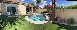 Outdoor pool - Desert Ridge < 5 min away from the JW Marriott, WildfireGolf Club and Scottsdale (Phoenix)