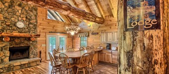 Rocky View Lodge - Private Lodge in Hocking Hills