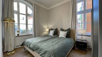 1 bedroom, free WiFi, bed sheets