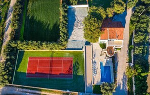Sports court