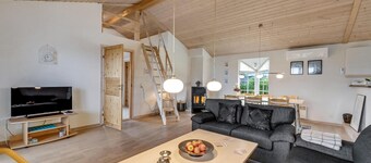 Gorgeous home in Skjern with WiFi