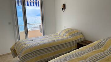 1 Schlafzimmer, BĂŒgeleisen/BĂŒgelbrett, kostenloses WLAN, BettwĂ€sche