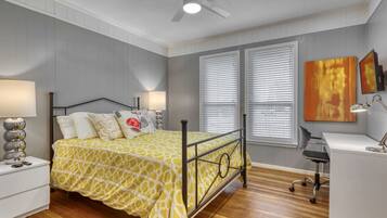 3 chambres, bureau, fer et planche Ă repasser, Wi-Fi