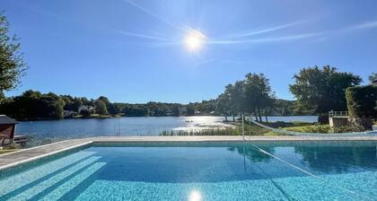 Gorgeous home in Dalsjöfors with sauna