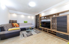 Smart-TV, Tischtennisplatte