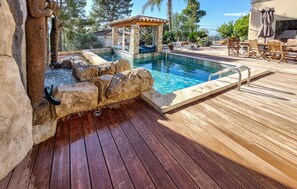 Pool - Awesome home in Cuers (Cuers)