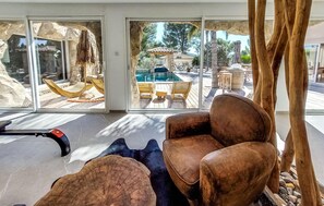 Interior - Awesome home in Cuers (Cuers)