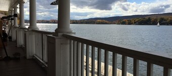 Lake view home with amazing views