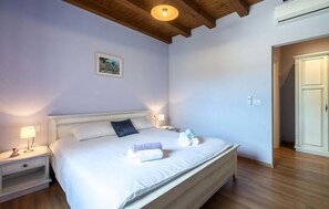 3 quartos, Wi-Fi de cortesia, roupa de cama