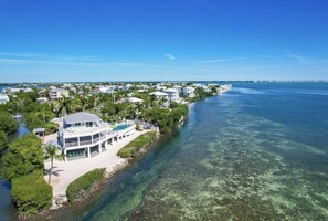 Exterior - Secluded Oceanfront property, Private pool, hot tub, boat ramp and dock (Summerland Key)