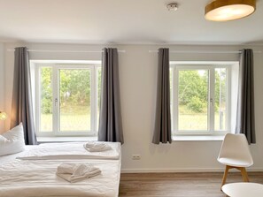 Luokittelematon kuva, 4 kautta 43, painike