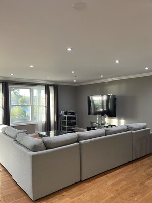 Fernseher, DVD-Player