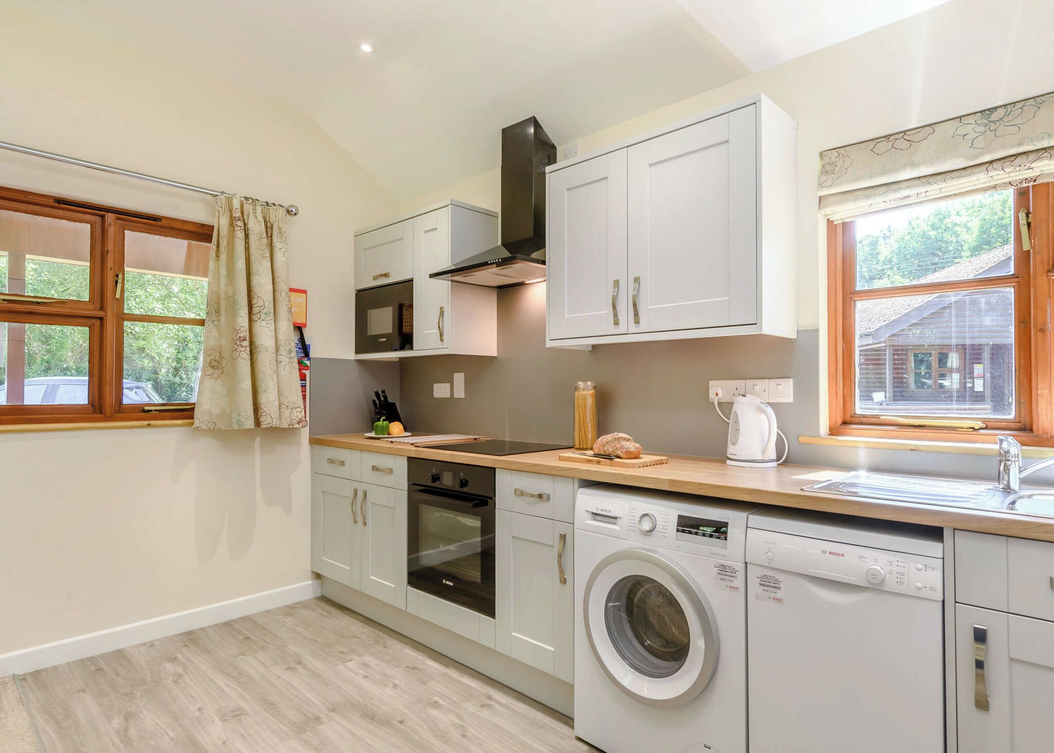 Fridge, oven, stovetop, toaster