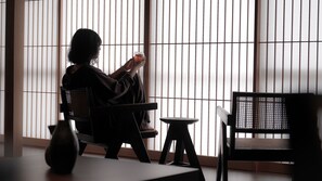 Design House | Living area | 60-inch flat-screen TV with digital channels, TV - deigo ISHIGAKI (Ishigaki)