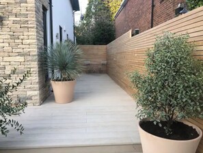 Terrace/patio - Sur la Mer - luxury beach retreat (Westbourne)