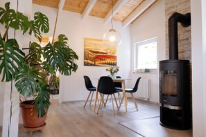 Dining - Guest house Leonidas (Stromberg)