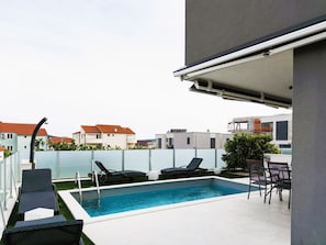 Piscine extérieure