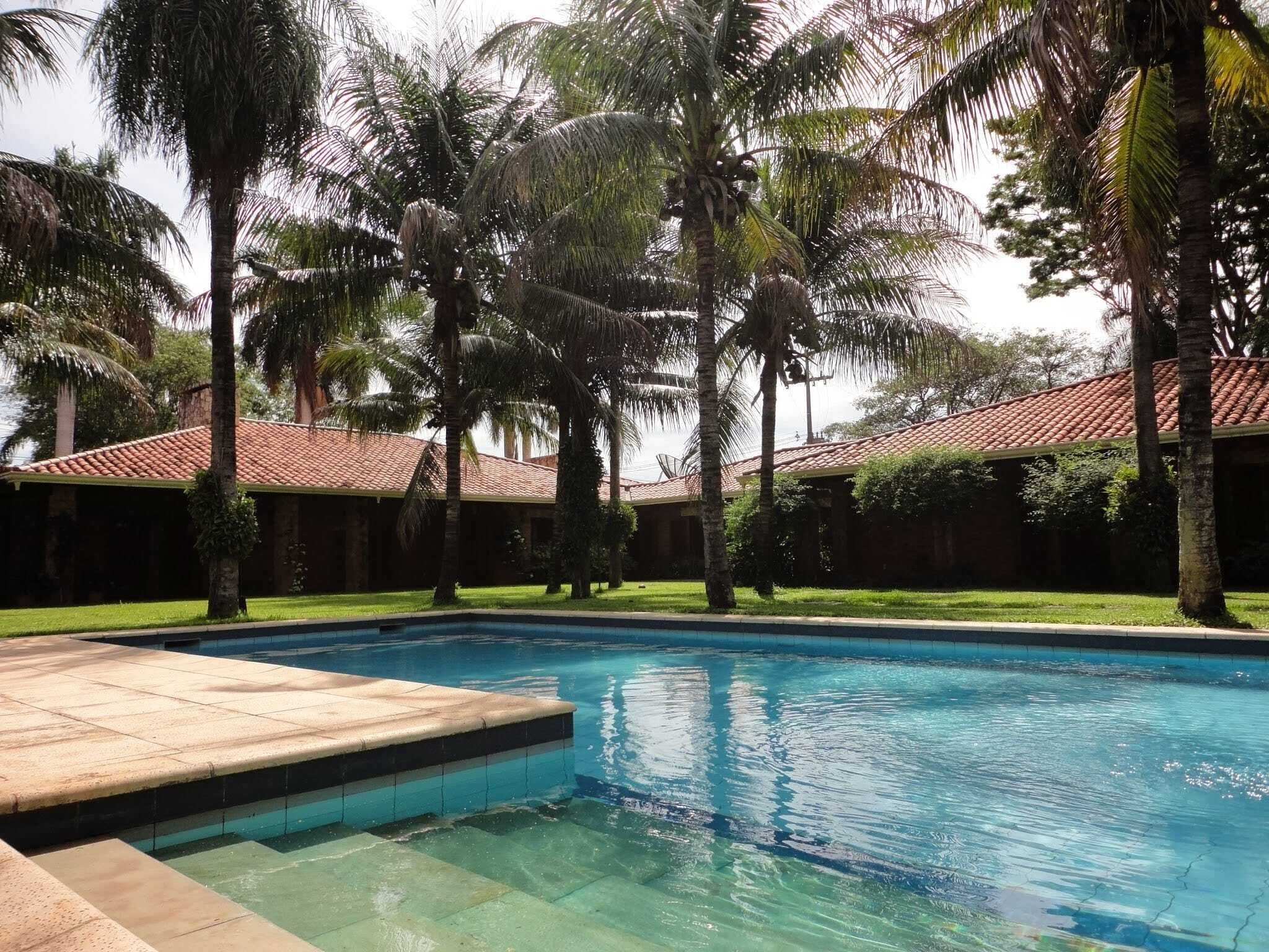Piscine extérieure
