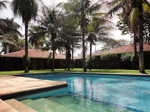 Udendørs pool
