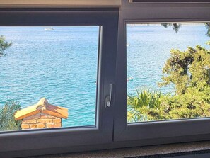 Interior - Holiday apartment with dreamlike sea view (Malinska)