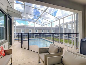 Beheizter Pool