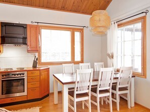 Réfrigérateur, micro-ondes, lave-vaisselle