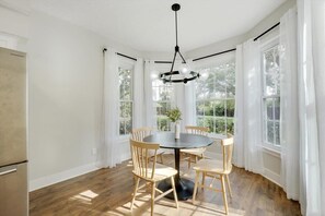 تناول الطعام