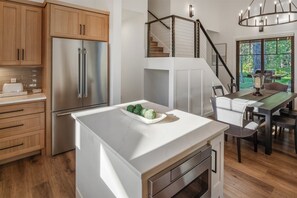 Dining - Dover Bay Luxe Home w/ Private Hot Tub - Sleeps 12 (Dover)